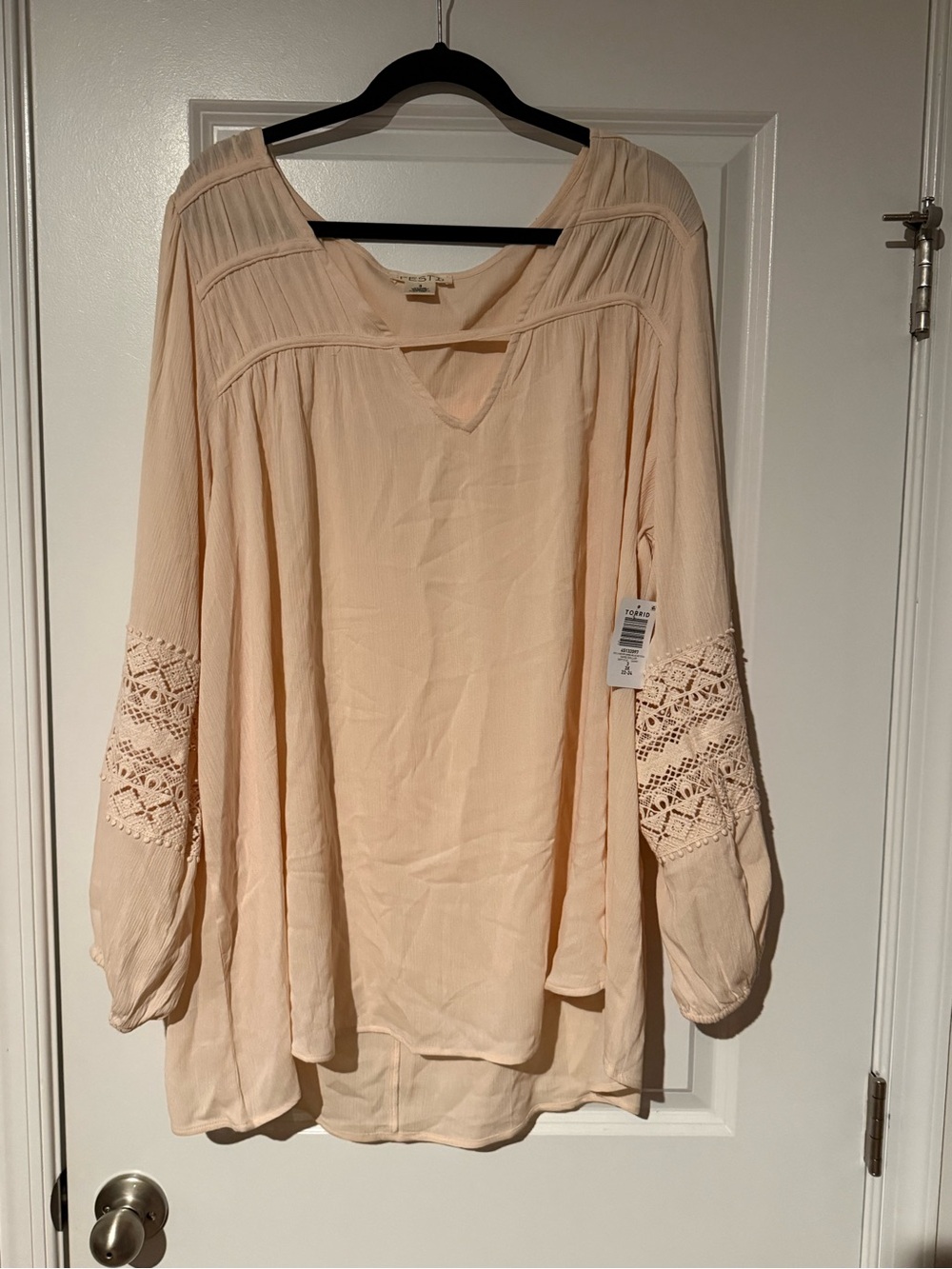 torrid Peach Lace-Sleeve Boho Tunic Top